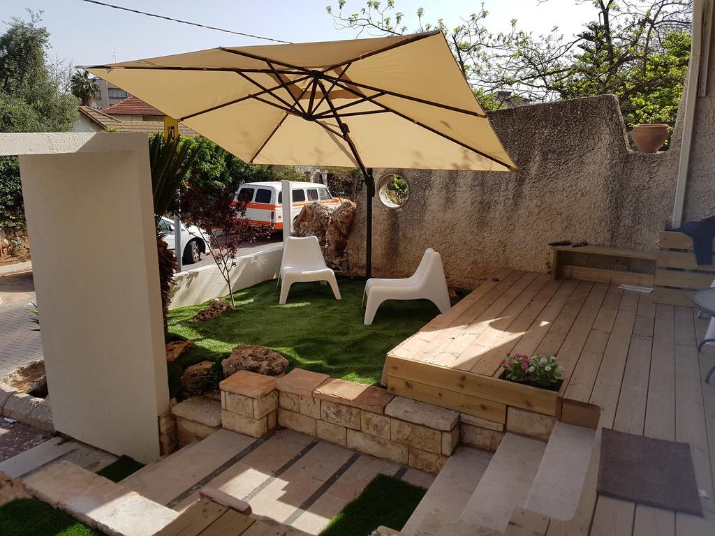Villa Quiet Garden Rischon LeZion Exterior foto